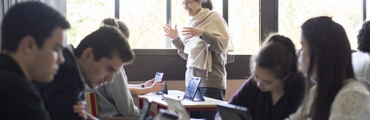 élèves du lycée de La Salle en cour de management et gestion